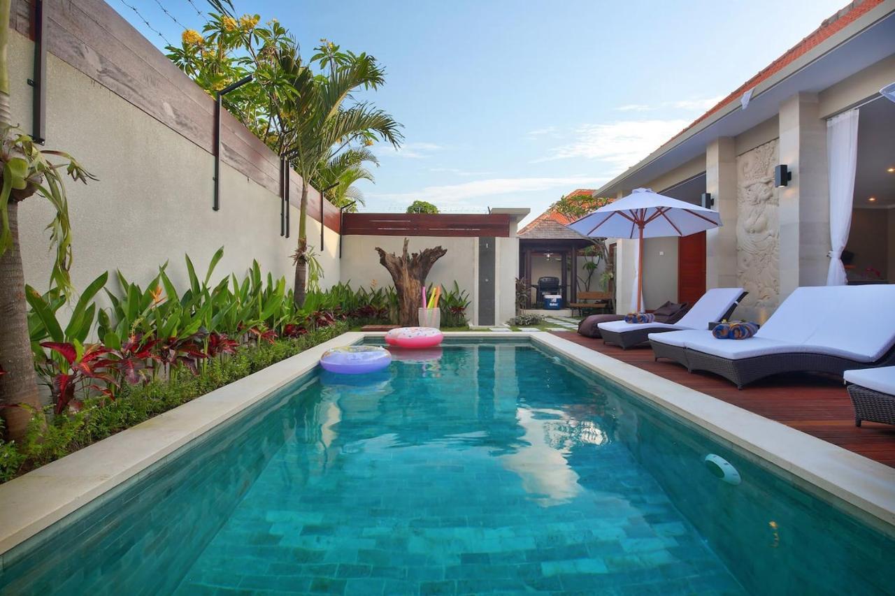 Kae Villa Anggrek Seminyak  Exterior photo